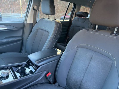 2023 Jeep Grand Cherokee L Laredo 4x4