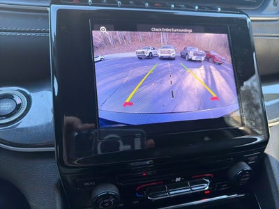 2023 Jeep Grand Cherokee L Laredo 4x4