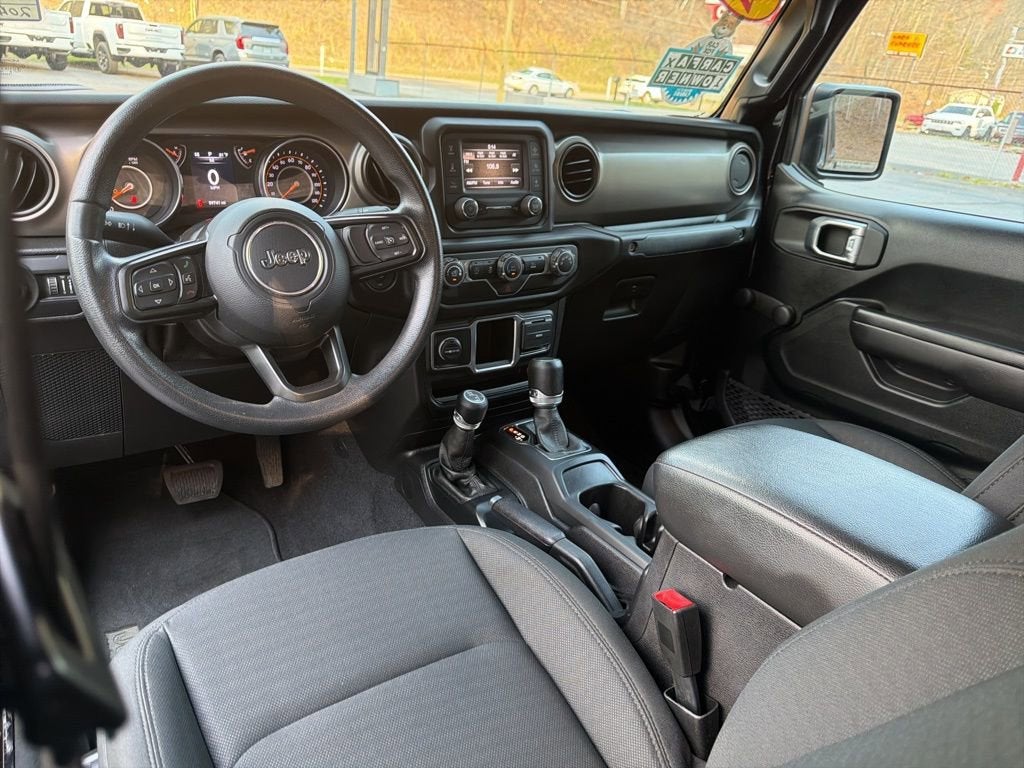 2021 Jeep Gladiator Sport 4x4