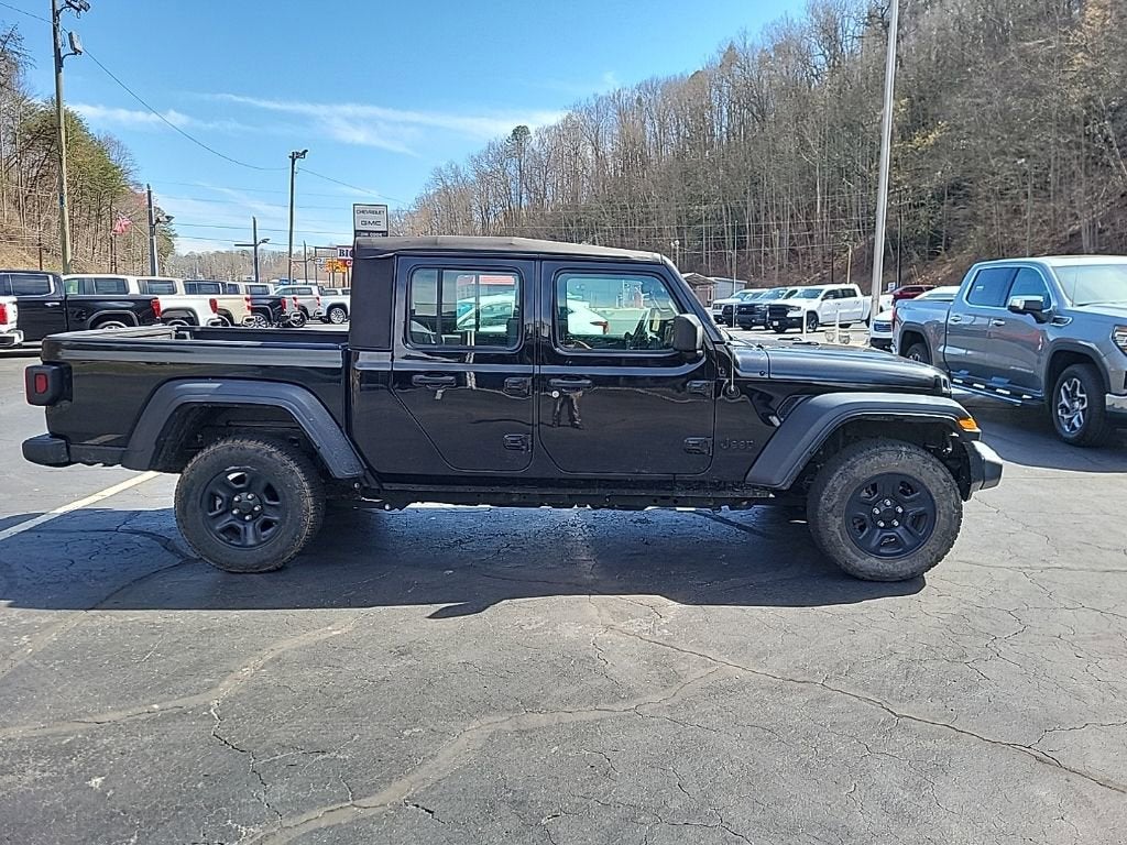 2021 Jeep Gladiator Sport 4x4