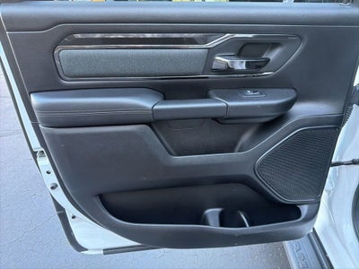 2021 RAM 1500 Big Horn Crew Cab 4x4 5'7" Box