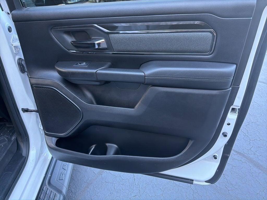 2021 RAM 1500 Big Horn Crew Cab 4x4 5'7" Box