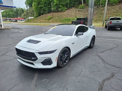 2024 Ford Mustang GT Premium Fastback
