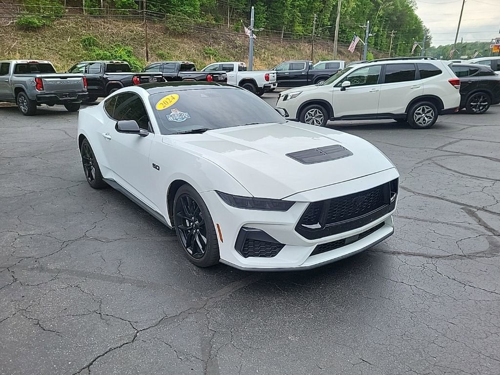 2024 Ford Mustang GT Premium Fastback