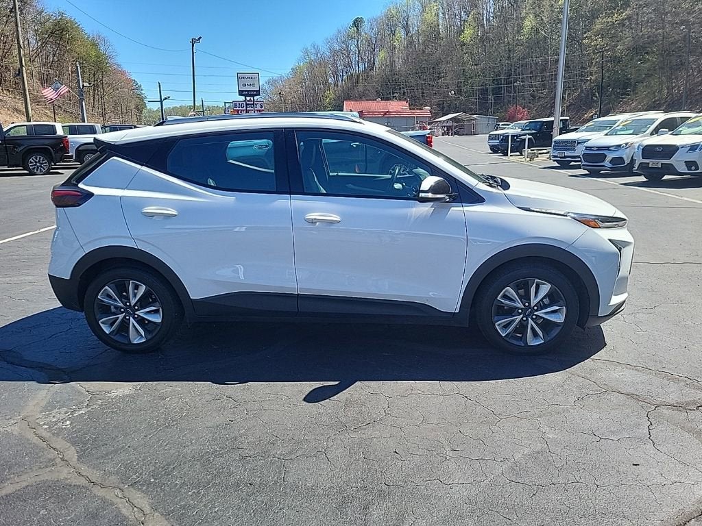 2022 Chevrolet Bolt EUV LT