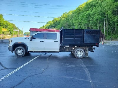 2024 GMC Sierra 3500 HD Chassis Cab Pro