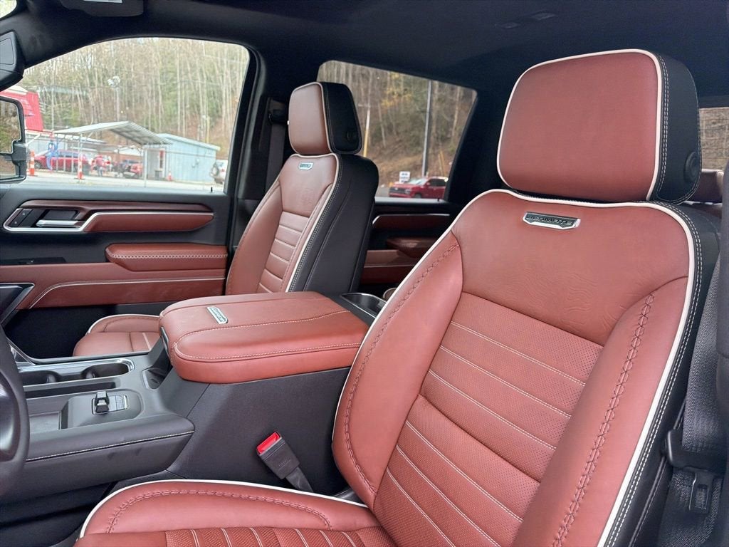 2026 GMC Sierra 3500 HD Denali Ultimate