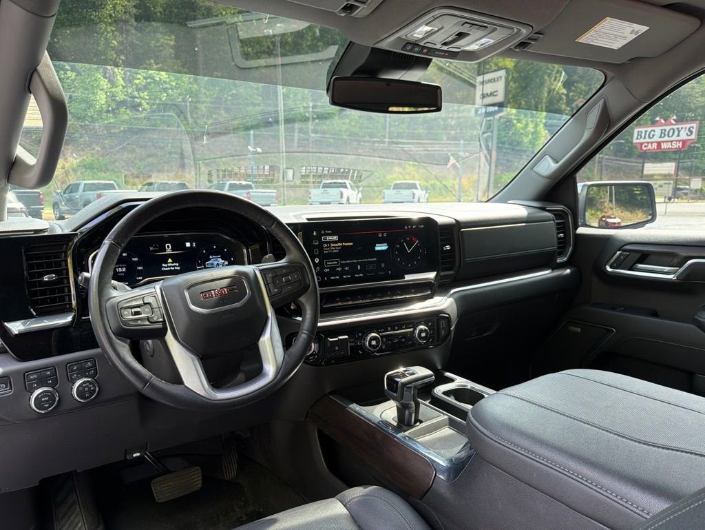 2023 GMC Sierra 1500 SLT
