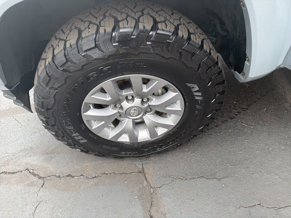 2019 Toyota Tacoma SR5 V6