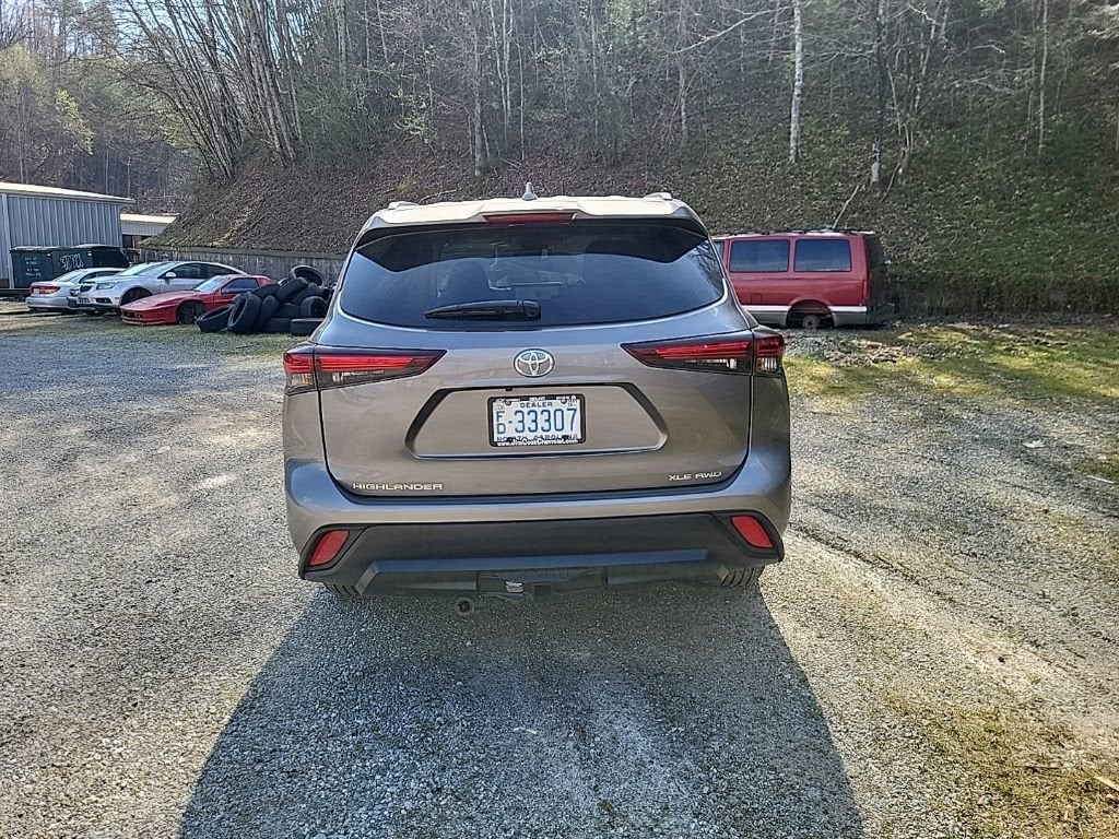 2025 Toyota Highlander XLE