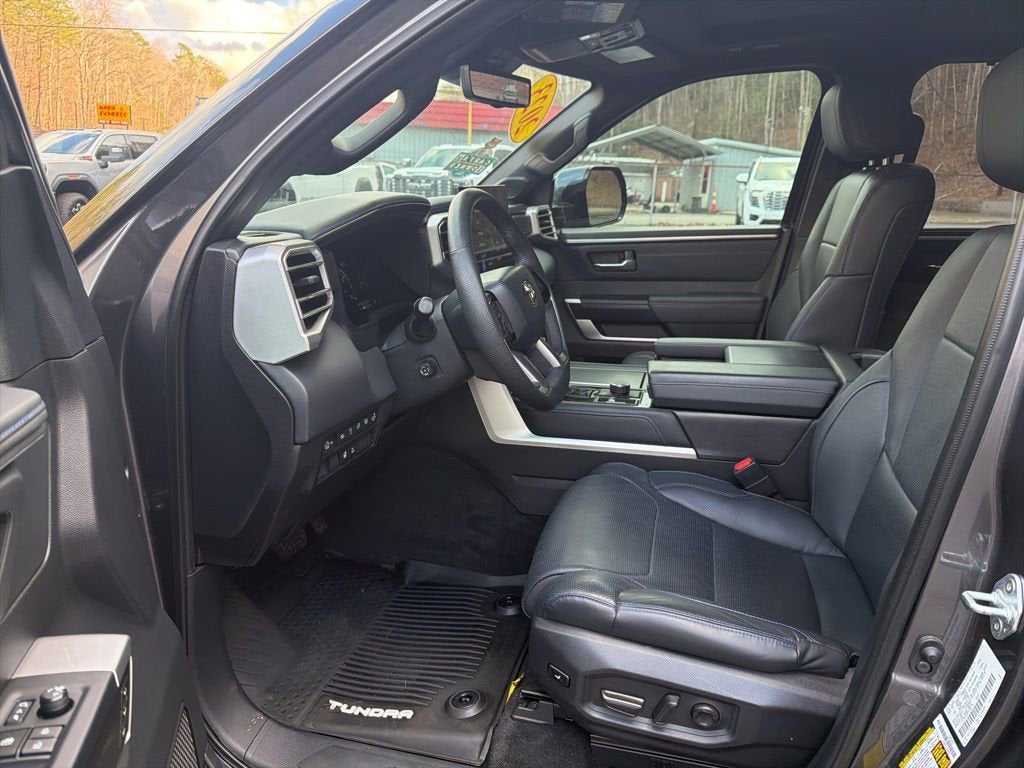 2023 Toyota Tundra Platinum