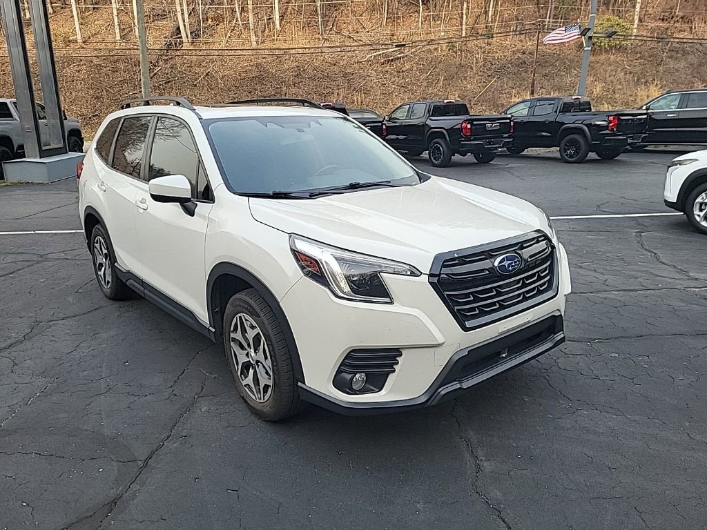 2023 Subaru Forester Premium