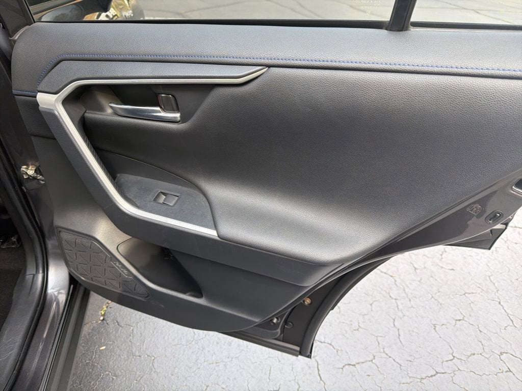 2019 Toyota RAV4 Hybrid XSE