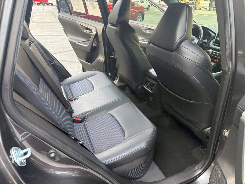 2019 Toyota RAV4 Hybrid XSE