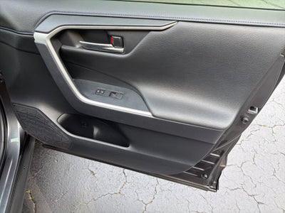 2019 Toyota RAV4 Hybrid XSE