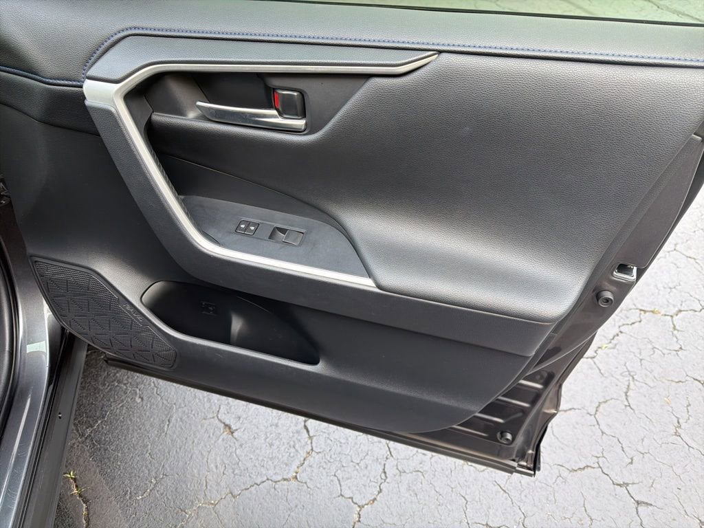 2019 Toyota RAV4 Hybrid XSE