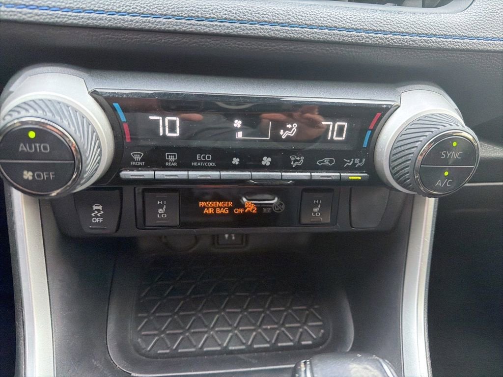 2019 Toyota RAV4 Hybrid XSE