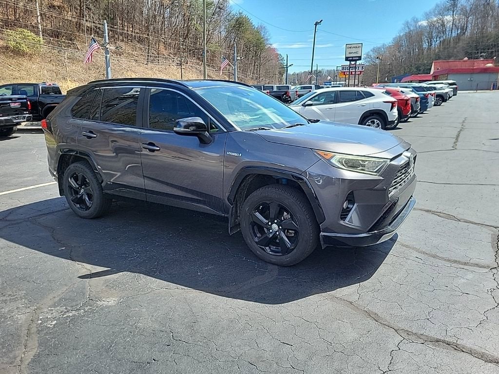 2019 Toyota RAV4 Hybrid XSE