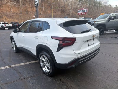 2026 Chevrolet Trax LS