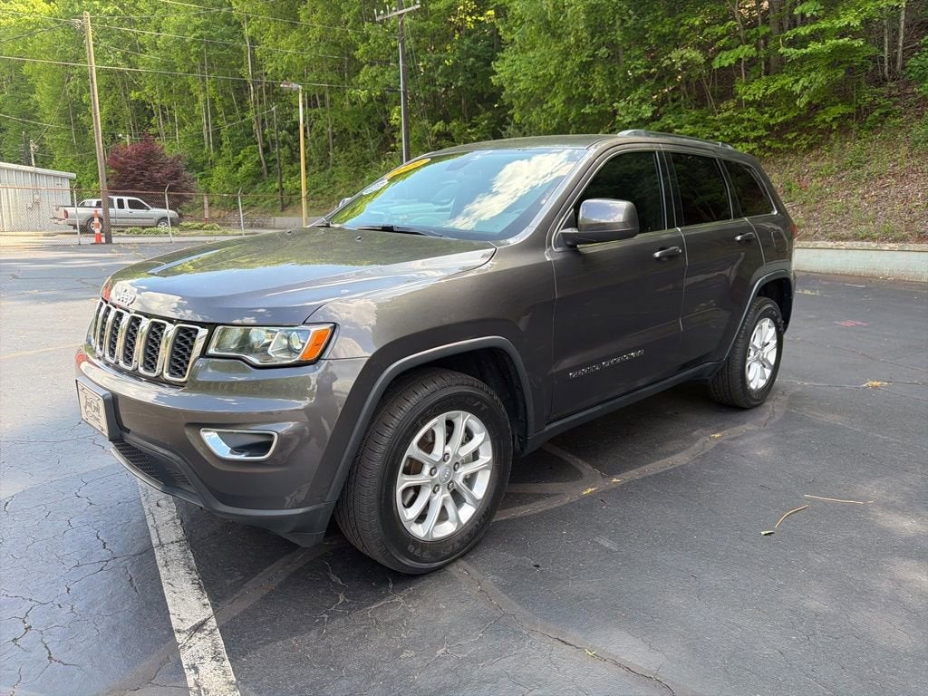 2021 Jeep Grand Cherokee Laredo E 4x4