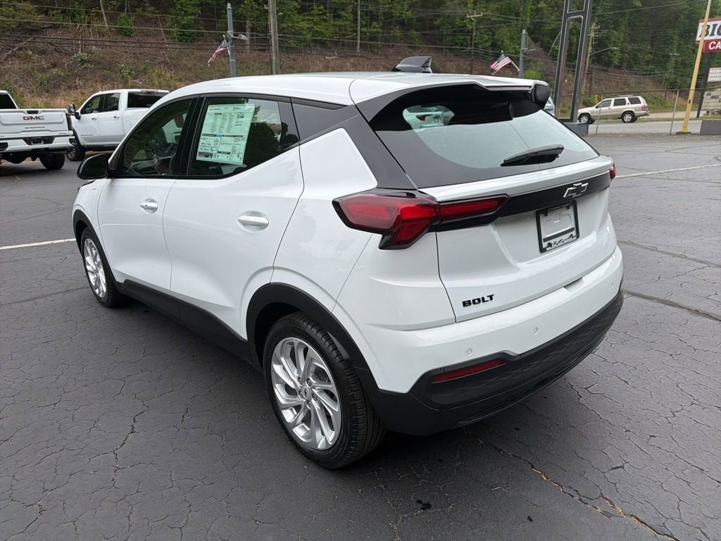 2027 Chevrolet Bolt LT