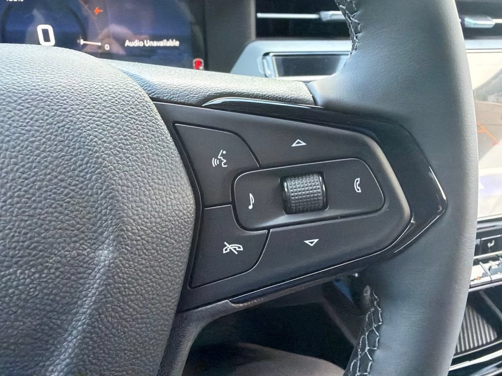 2027 Chevrolet Bolt RS - Photo 22