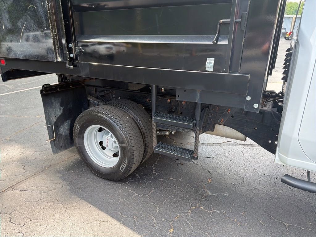 2024 GMC Sierra 3500 HD Chassis Cab Pro