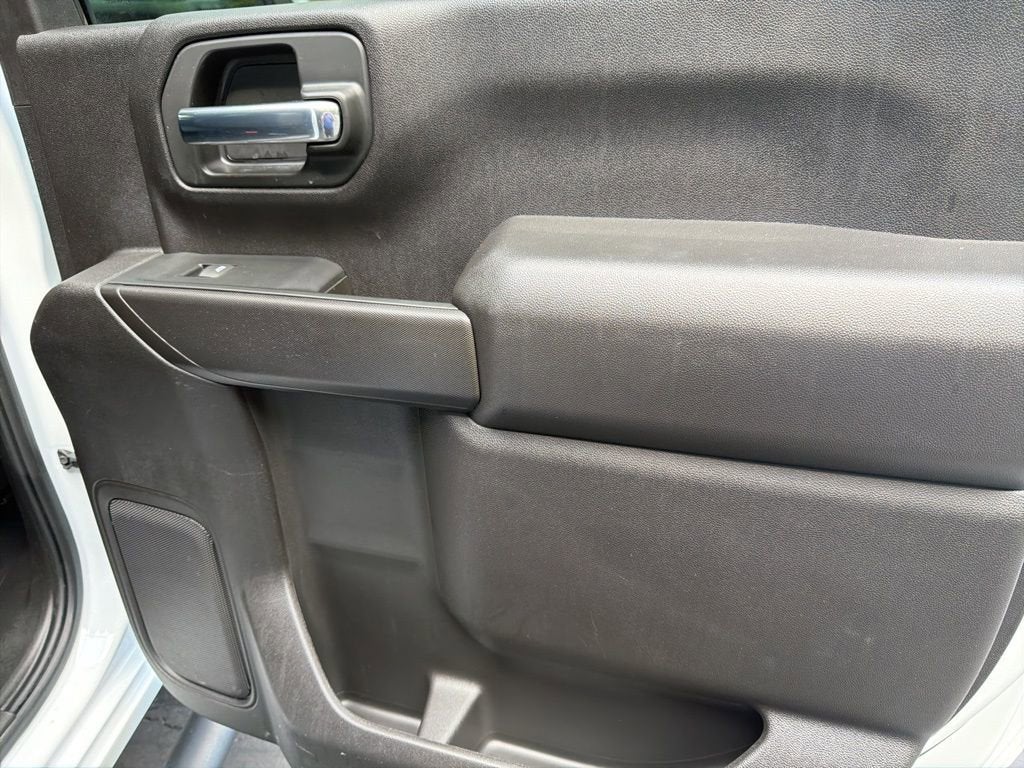 2024 GMC Sierra 3500 HD Chassis Cab Pro