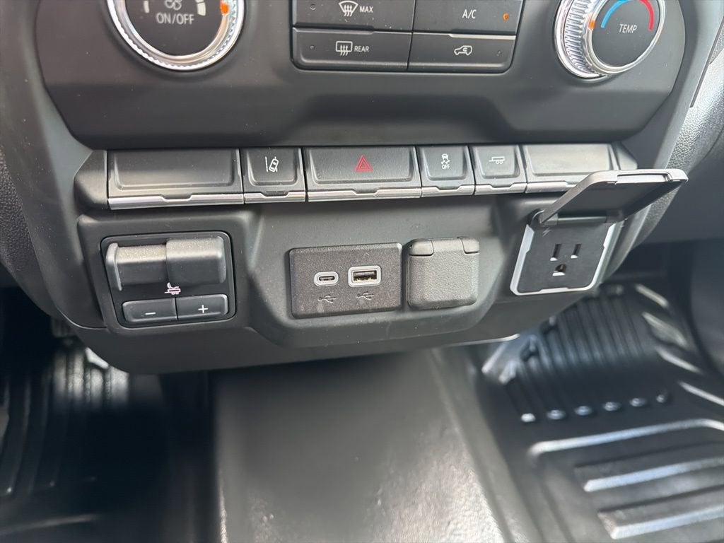 2024 GMC Sierra 3500 HD Chassis Cab Pro