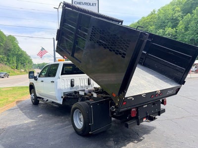 2024 GMC Sierra 3500 HD Chassis Cab Pro