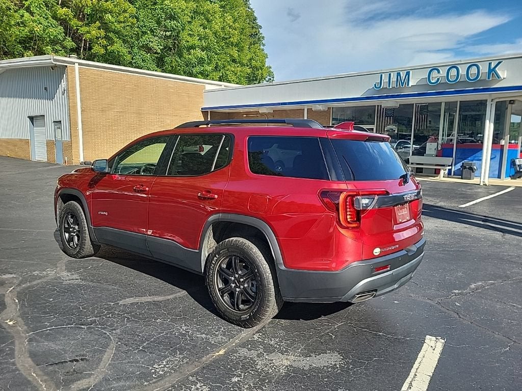 2021 GMC Acadia AT4