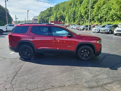 2021 GMC Acadia AT4