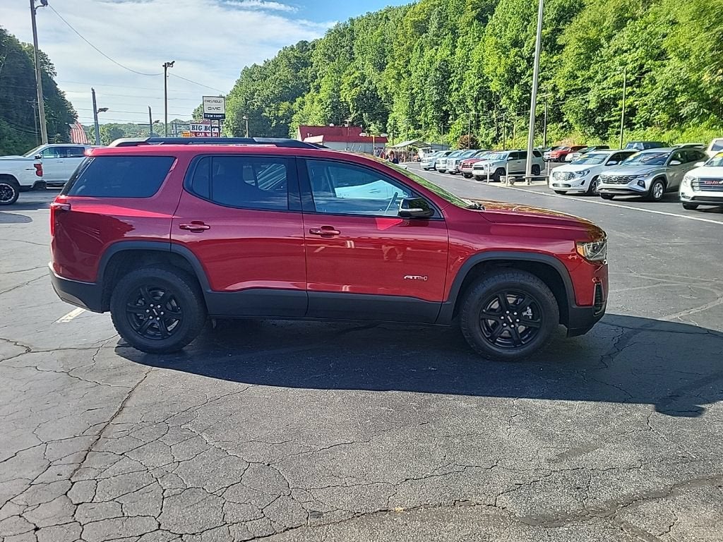 2021 GMC Acadia AT4