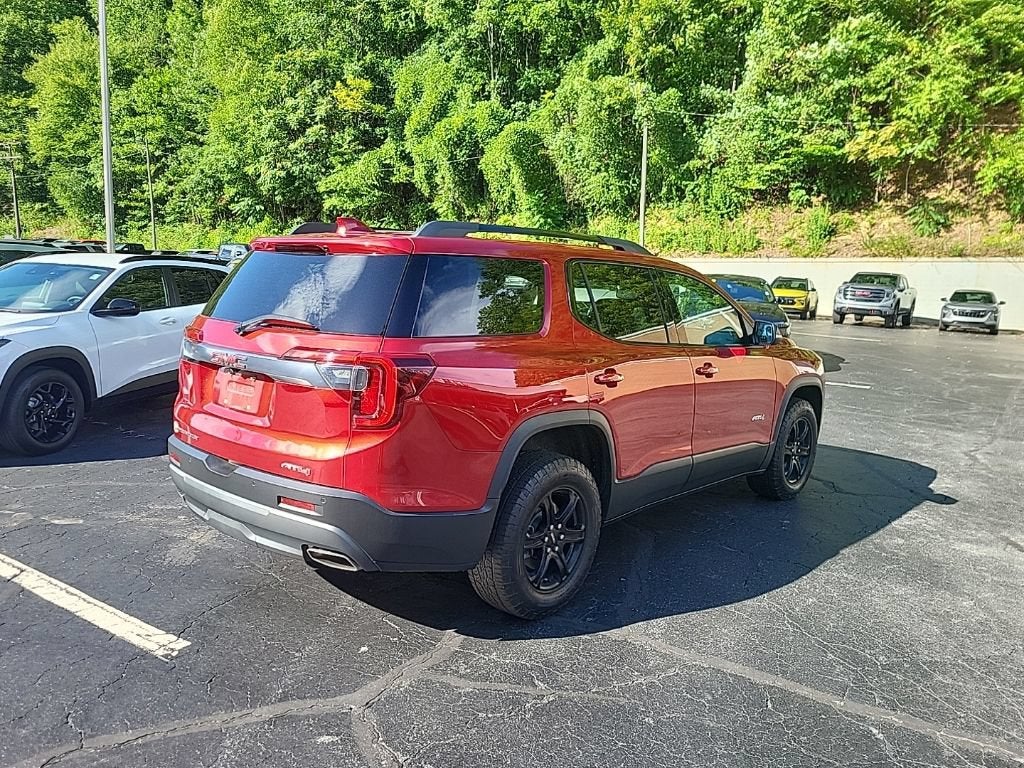 2021 GMC Acadia AT4
