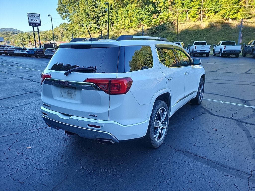 2019 GMC Acadia Denali