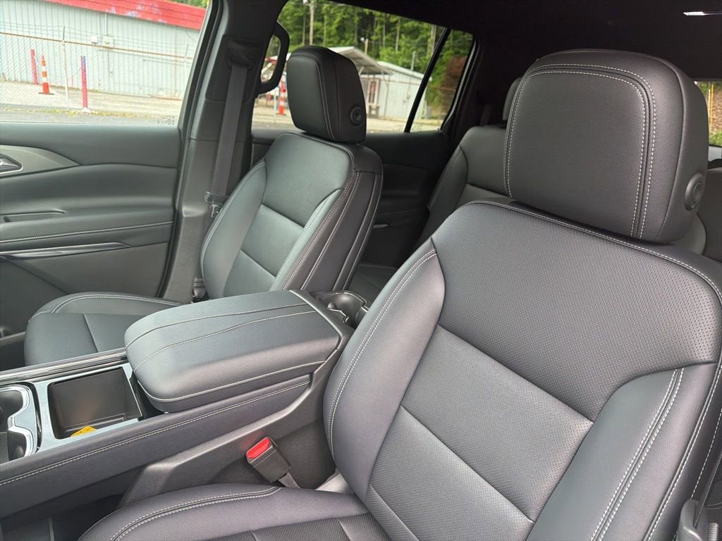 2026 Chevrolet Traverse LT - Photo 10
