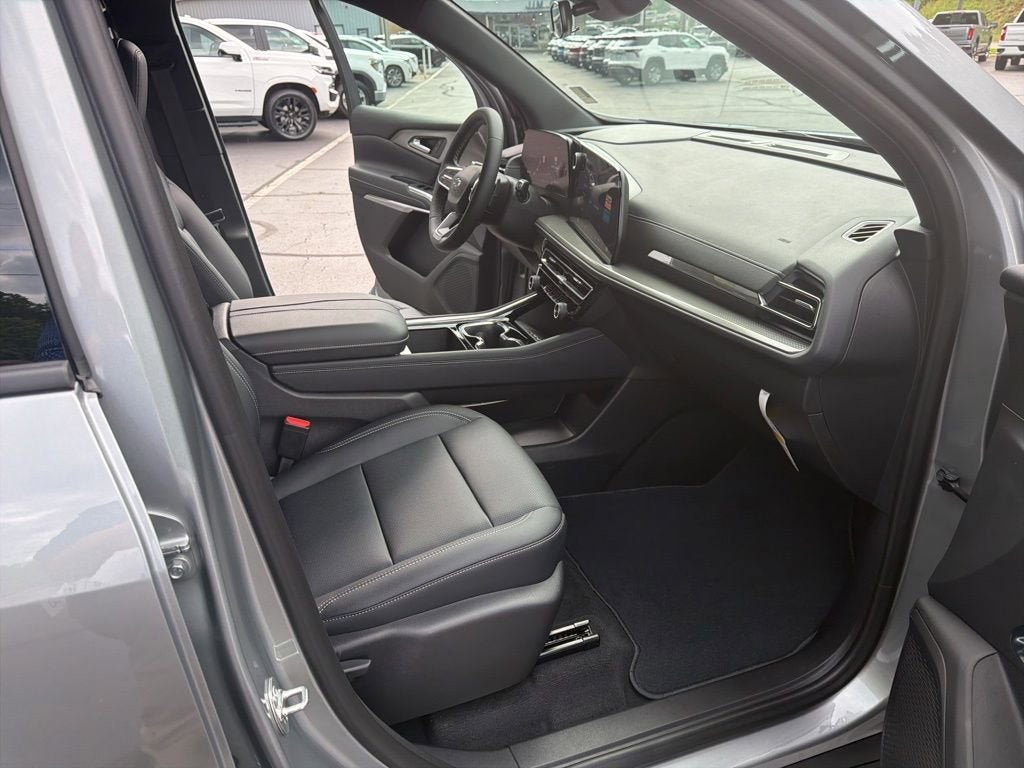 2026 Chevrolet Traverse LT - Photo 15
