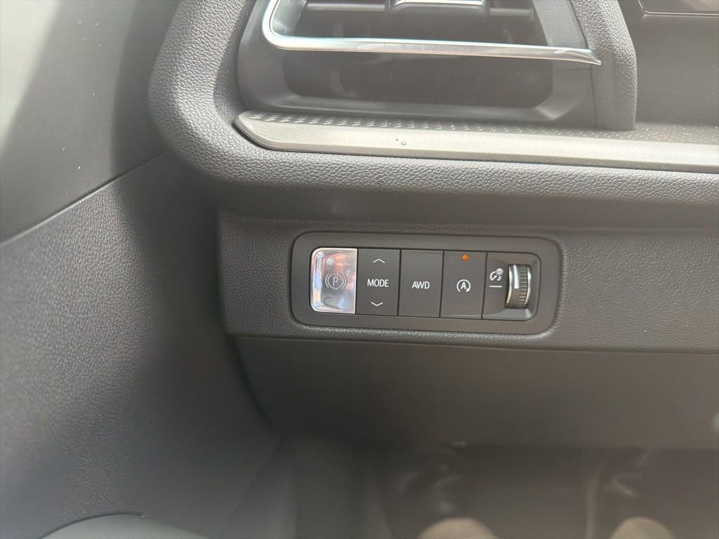 2026 Chevrolet Traverse LT - Photo 22