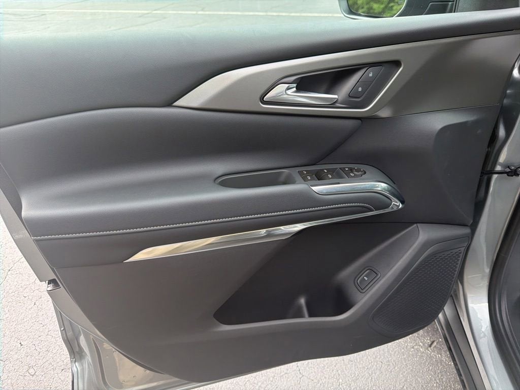 2026 Chevrolet Traverse LT - Photo 7