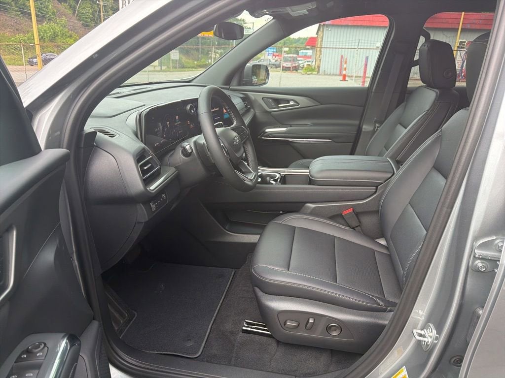 2026 Chevrolet Traverse LT - Photo 9