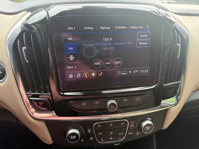 2023 Chevrolet Traverse LT Cloth