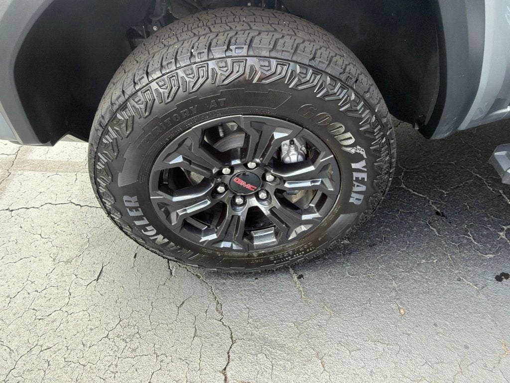 2024 GMC Canyon Elevation