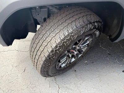 2024 GMC Canyon Elevation