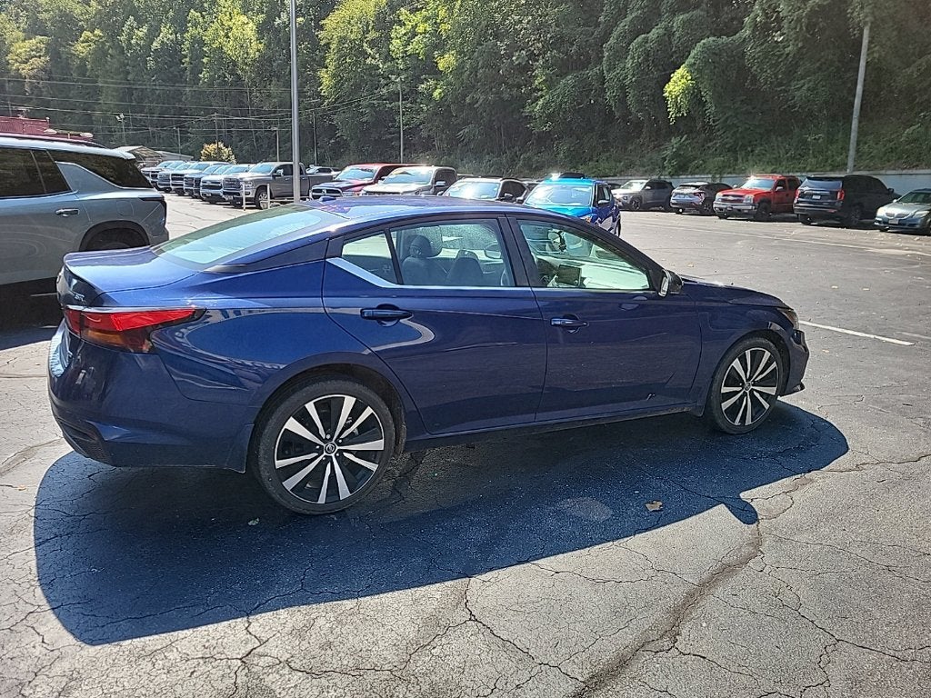 2021 Nissan Altima SR Intelligent AWD