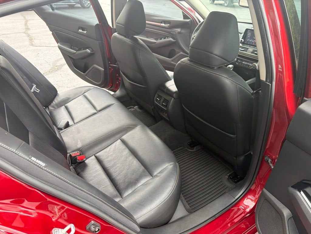 2020 Nissan Altima Platinum FWD