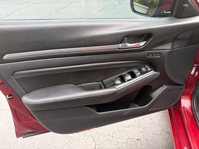 2020 Nissan Altima Platinum FWD