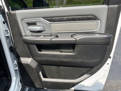 2022 RAM 2500 Big Horn Crew Cab 4x4 6'4" Box