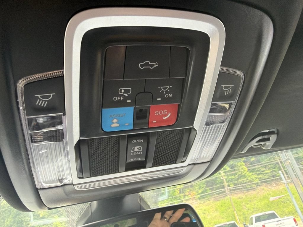 2024 RAM 2500 Laramie Crew Cab 4x4 6'4" Box