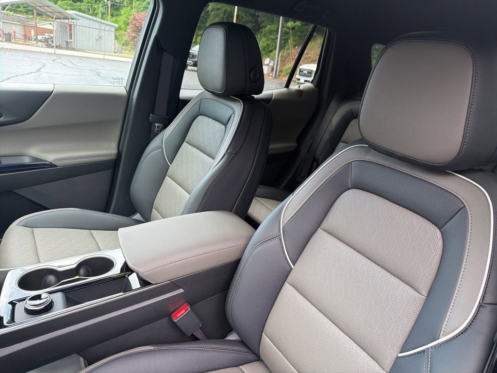 2026 Chevrolet Equinox LT - Photo 10