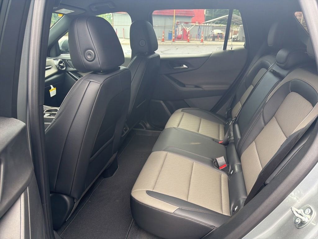 2026 Chevrolet Equinox LT - Photo 12